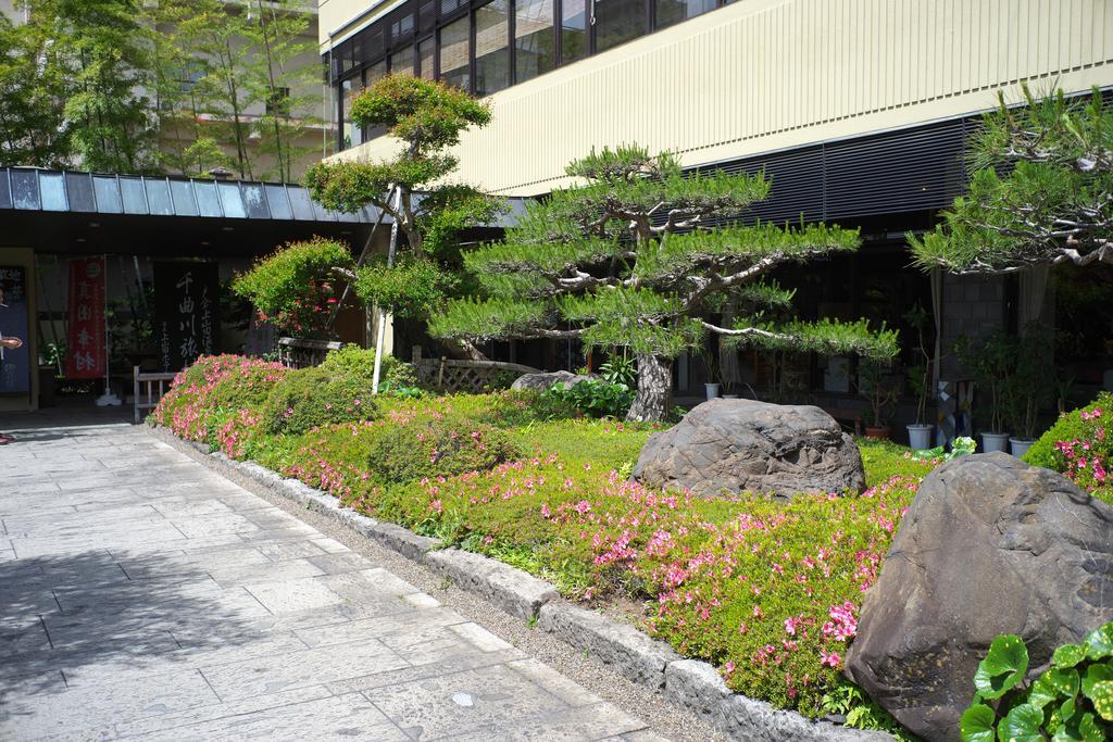 Kamiyamada Hotel Chikuma Экстерьер фото